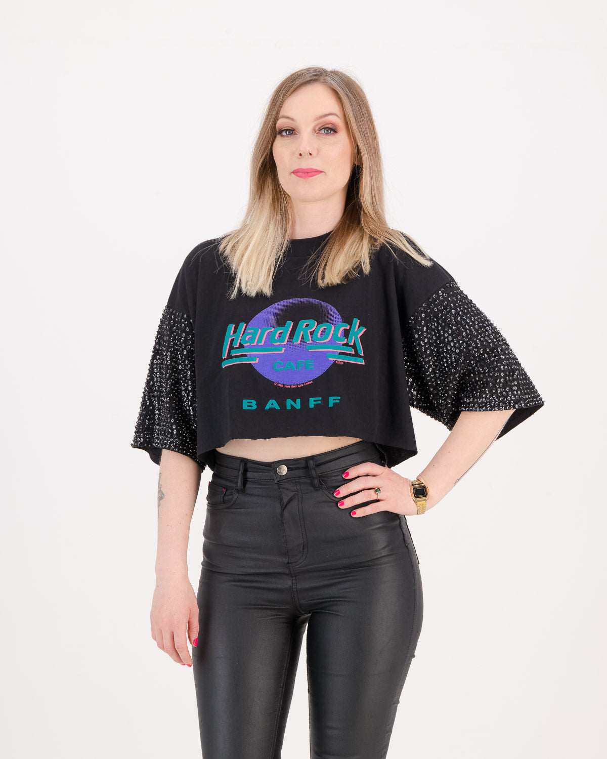 Upcycled Vintage Crop T-Shirt With Sequins Sleeves Hard Rock Cafe Banff